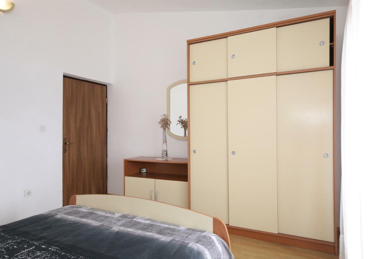 Apartment Marica Spadina Tisno Exterior photo